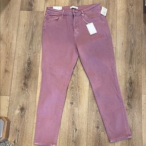 Chic Women's Mauve Skinny Jeans